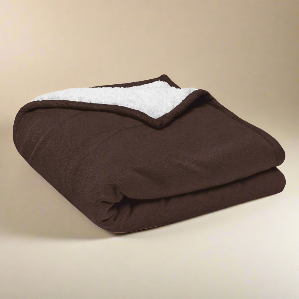 He Reigns – Premium Sherpa Blanket©️