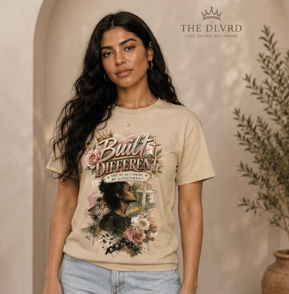 Sand women’s graphic tee with floral portrait print