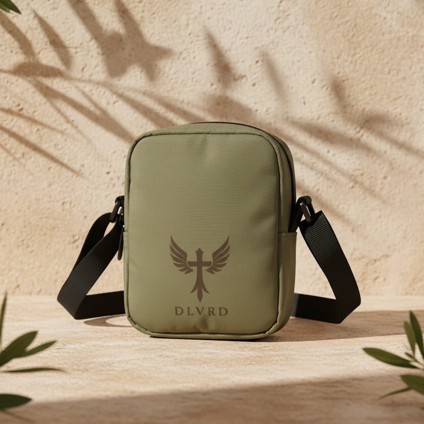 2C517 Utility Crossbody